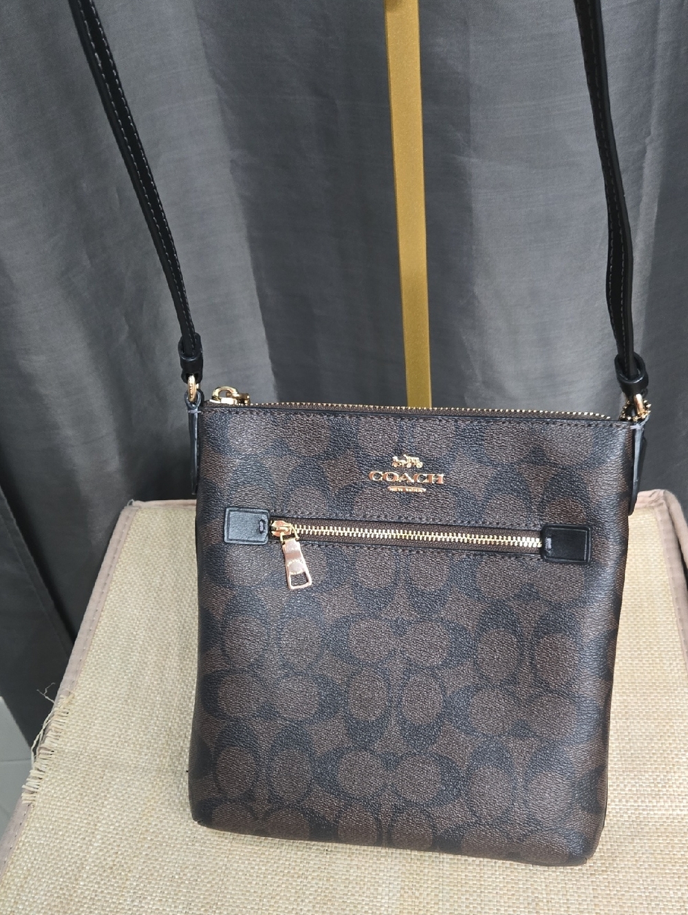 Like New! Coach Brown Signature Crossbody with Black Trim - Picture 10 of 10